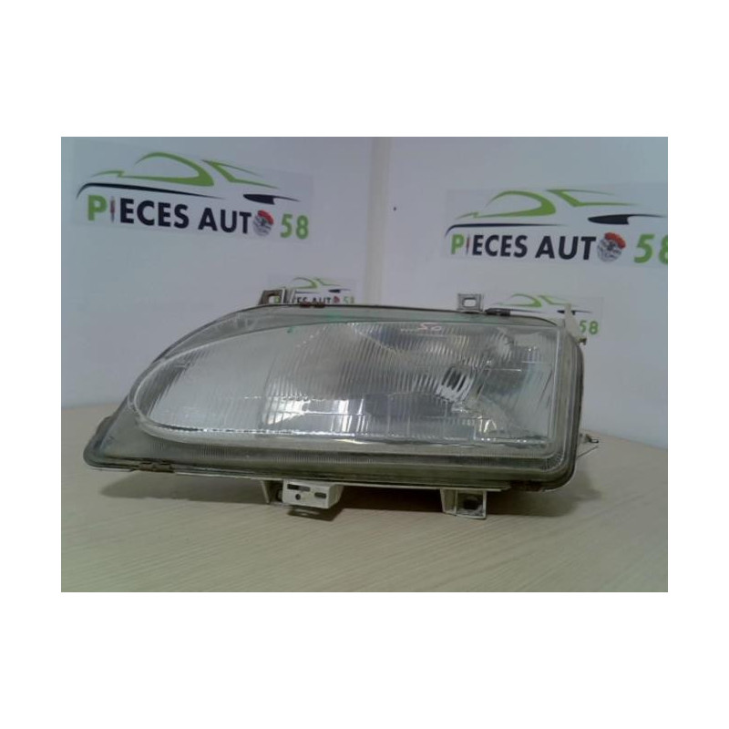 Optique avant principal gauche (feux)(phare) FORD  d’occasion