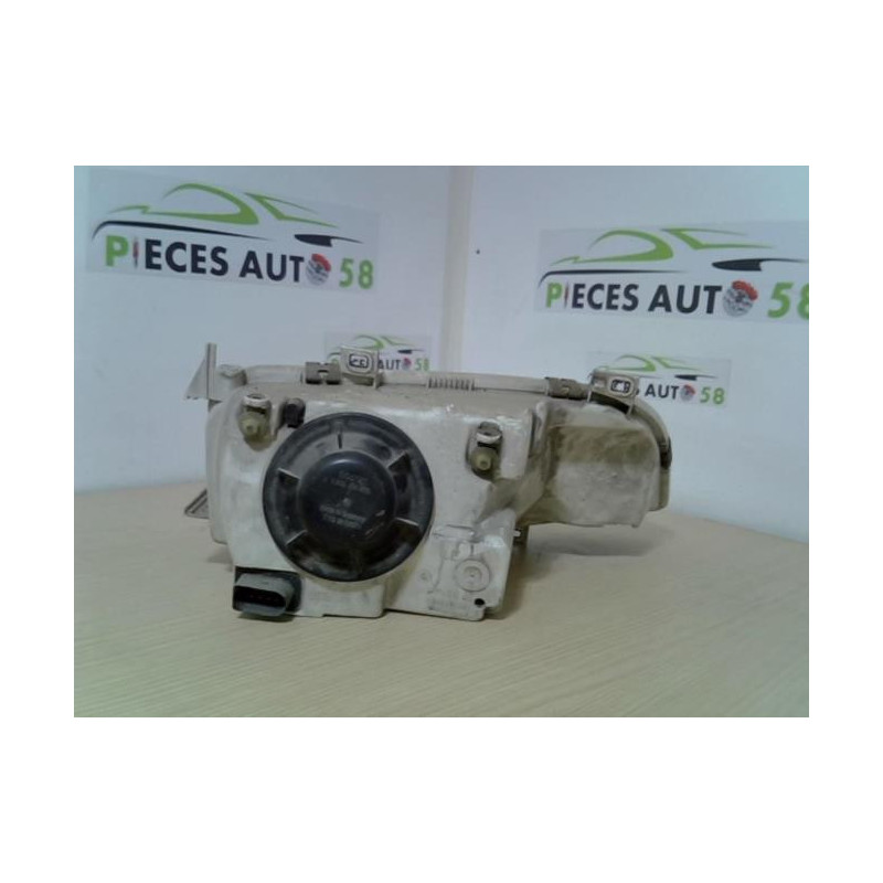 Optique avant principal gauche (feux)(phare) FORD  d’occasion