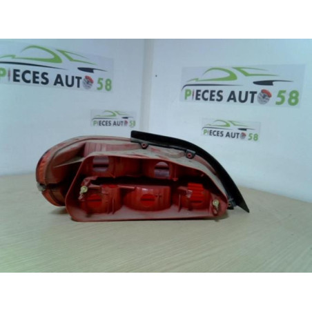 Feu arriere principal droit (feux) PEUGEOT 406 PHASE 2 d’occasion