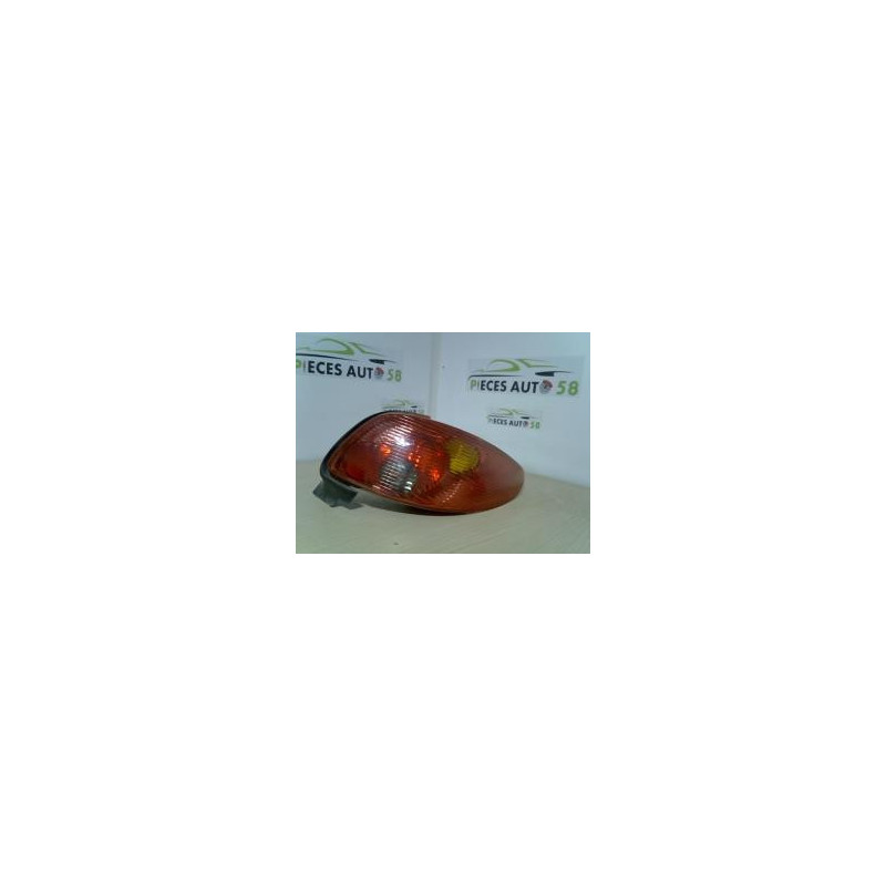 Feu arriere principal droit (feux) PEUGEOT 206 PHASE 2 CABRIOLET d’occasion