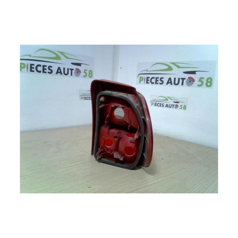 Feu arriere principal gauche (feux) FORD  d’occasion