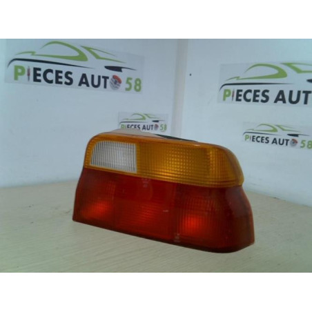 Feu arriere principal droit (feux) FORD  d’occasion