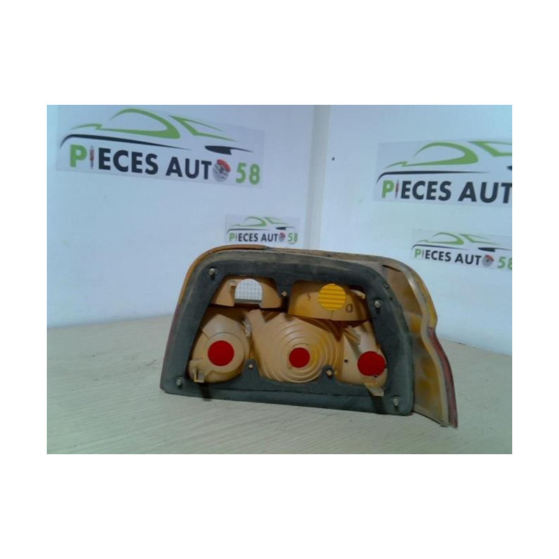 Feu arriere principal gauche (feux) FORD  d’occasion