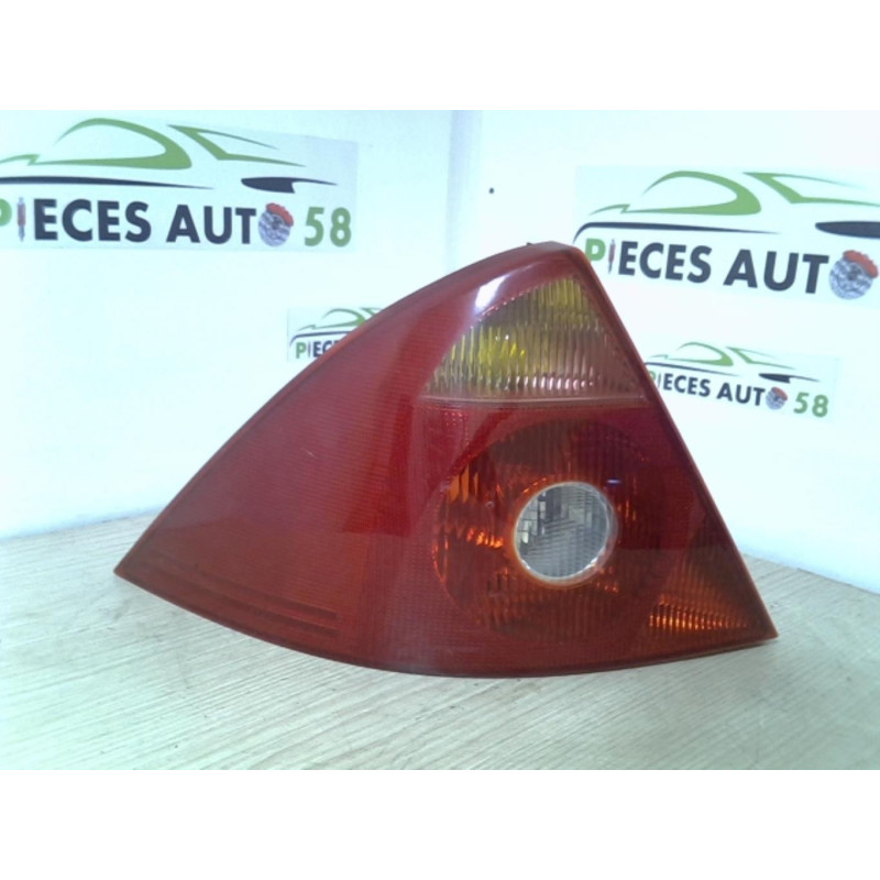 Feu arriere principal gauche (feux) FORD MONDEO 2 d’occasion