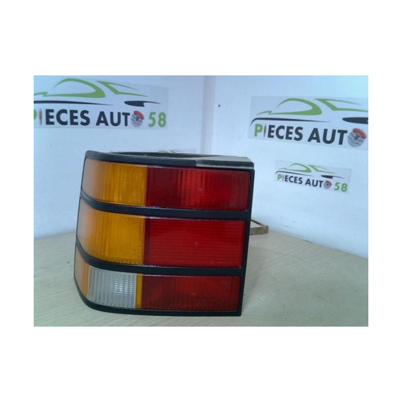 Feu arriere principal gauche (feux) FORD  d’occasion