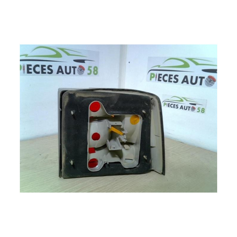 Feu arriere principal gauche (feux) FORD  d’occasion