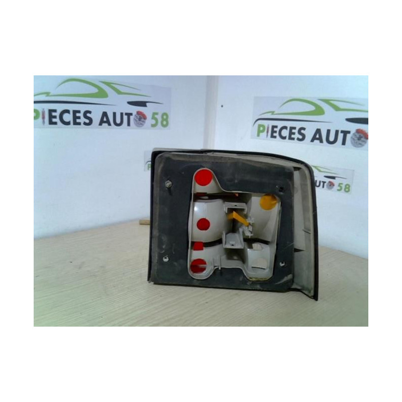Feu arriere principal gauche (feux) FORD  d’occasion