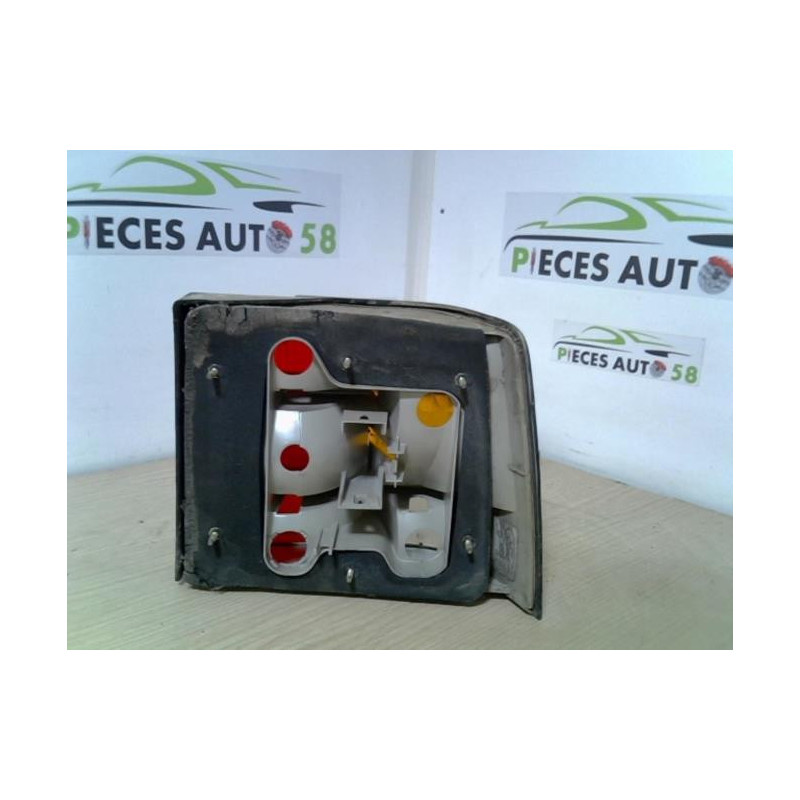 Feu arriere principal gauche (feux) FORD  d’occasion