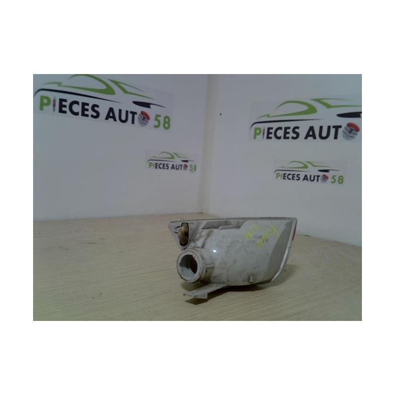 Feu de recul droit FORD FOCUS 2 PHASE 1 d’occasion