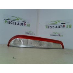 Feu arriere principal gauche (feux) FORD FOCUS 2 PHASE 2 BREAK d’occasion