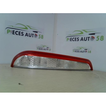 Feu arriere principal gauche (feux) FORD FOCUS 2 PHASE 2 BREAK d’occasion