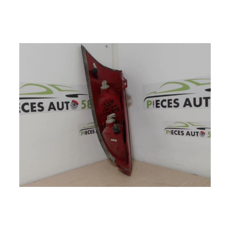 Feu arriere principal droit (feux) FORD FOCUS 1 d’occasion