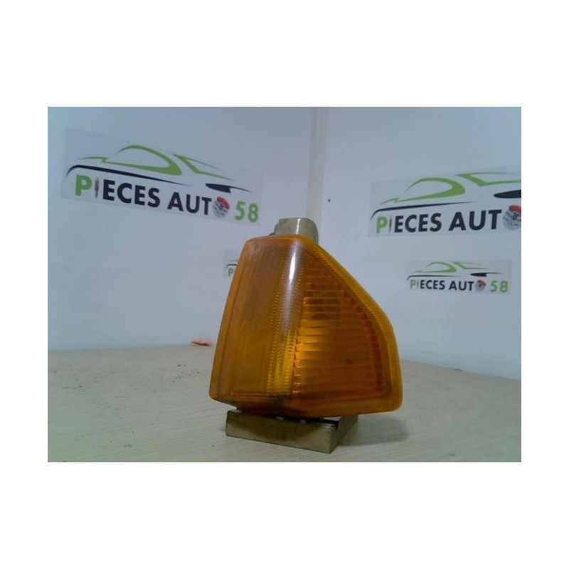 Optique avant principal gauche (feux)(phare) FORD  d’occasion