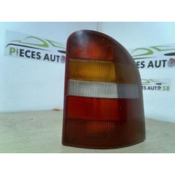 Feu arriere principal droit (feux) FORD MONDEO 1 PHASE 2 BREAK d’occasion