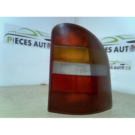 Feu arriere principal droit (feux) FORD MONDEO 1 PHASE 2 BREAK d’occasion