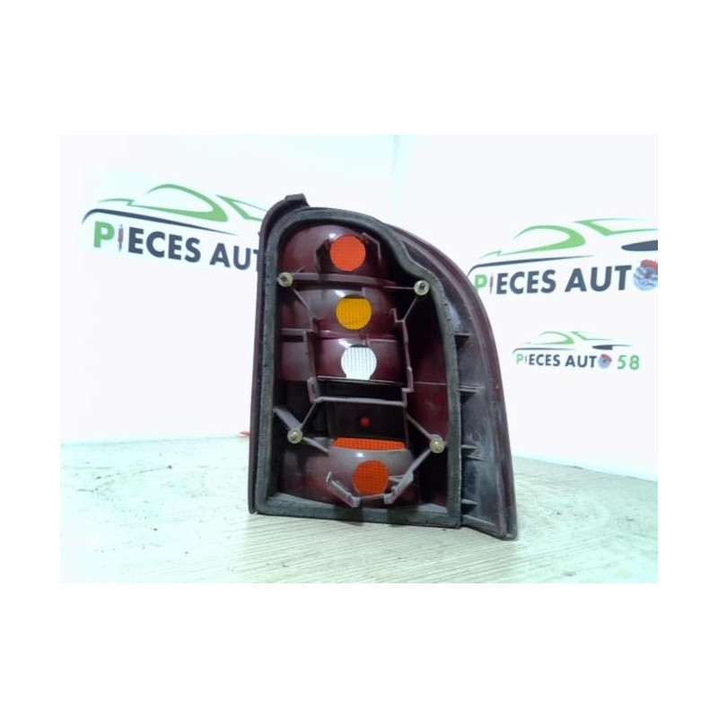 Feu arriere principal gauche (feux) FORD MONDEO 1 PHASE 2 BREAK d’occasion