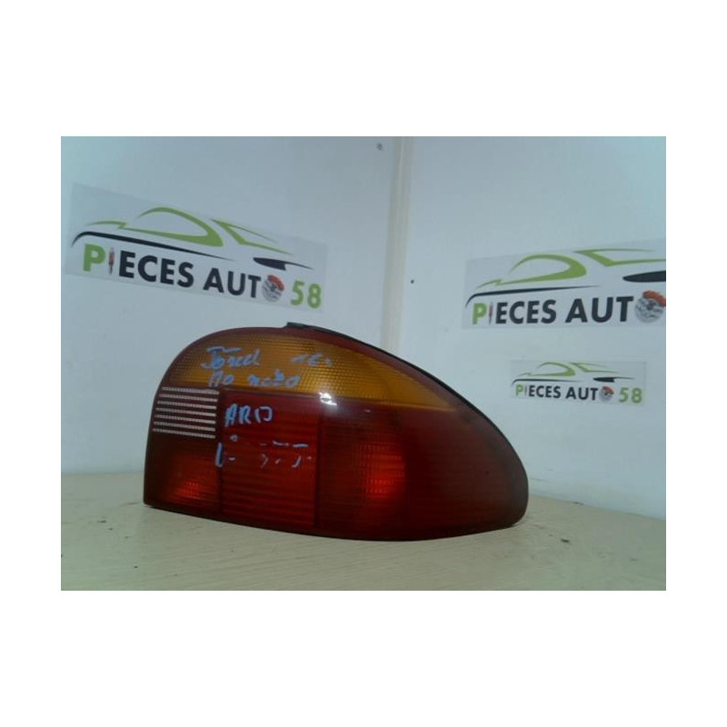 Feu arriere principal droit (feux) FORD MONDEO 1 PHASE 1 d’occasion