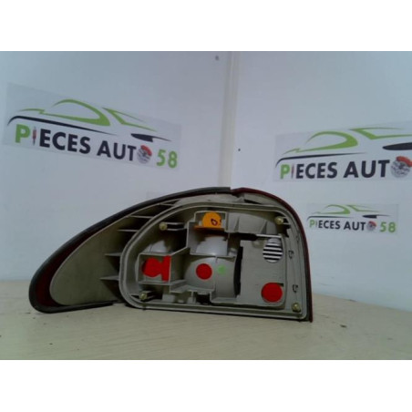 Feu arriere principal droit (feux) FORD MONDEO 1 PHASE 1 d’occasion