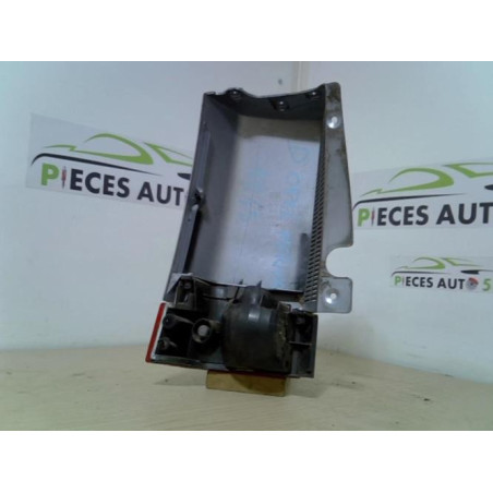 Catadioptre arriere droit OPEL MERIVA A PHASE 1 d’occasion