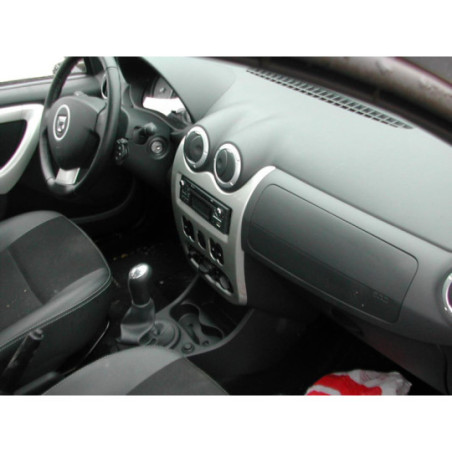 Feu arriere principal gauche (feux) DACIA SANDERO 1 d’occasion