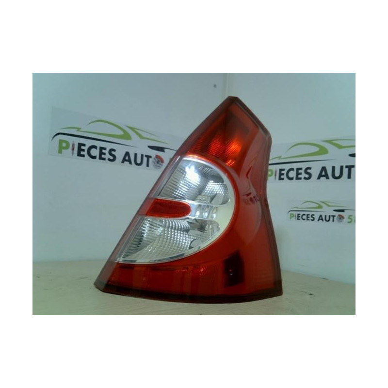 Feu arriere principal droit (feux) DACIA SANDERO 1 d’occasion
