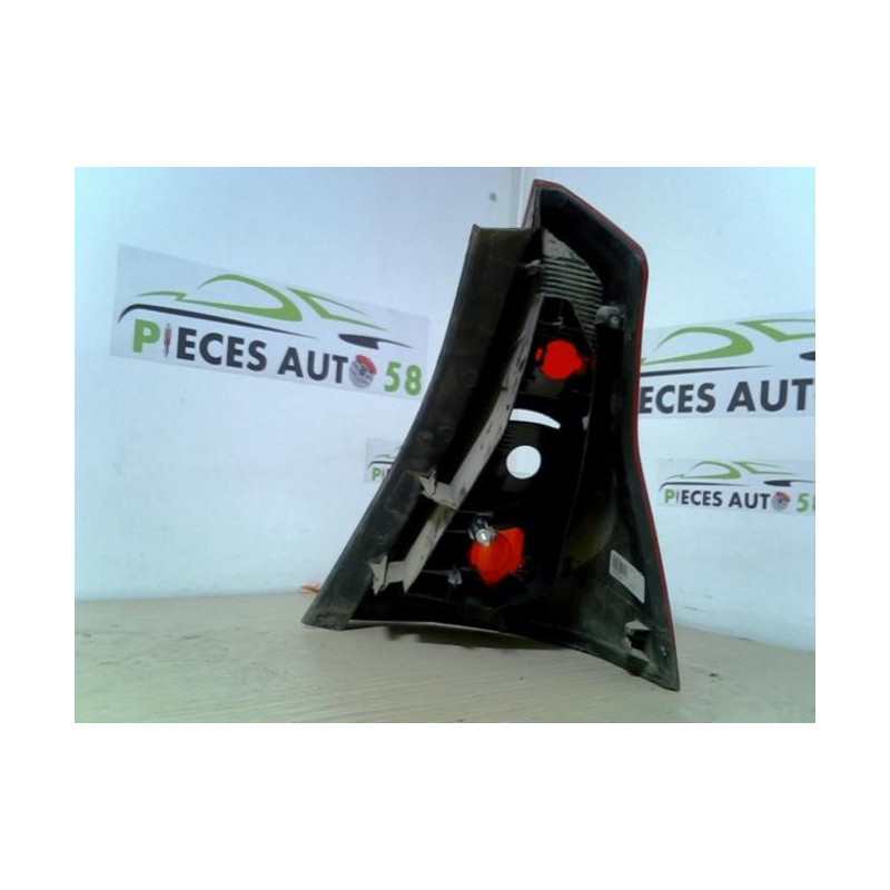 Feu arriere principal gauche (feux) DACIA SANDERO 1 d’occasion