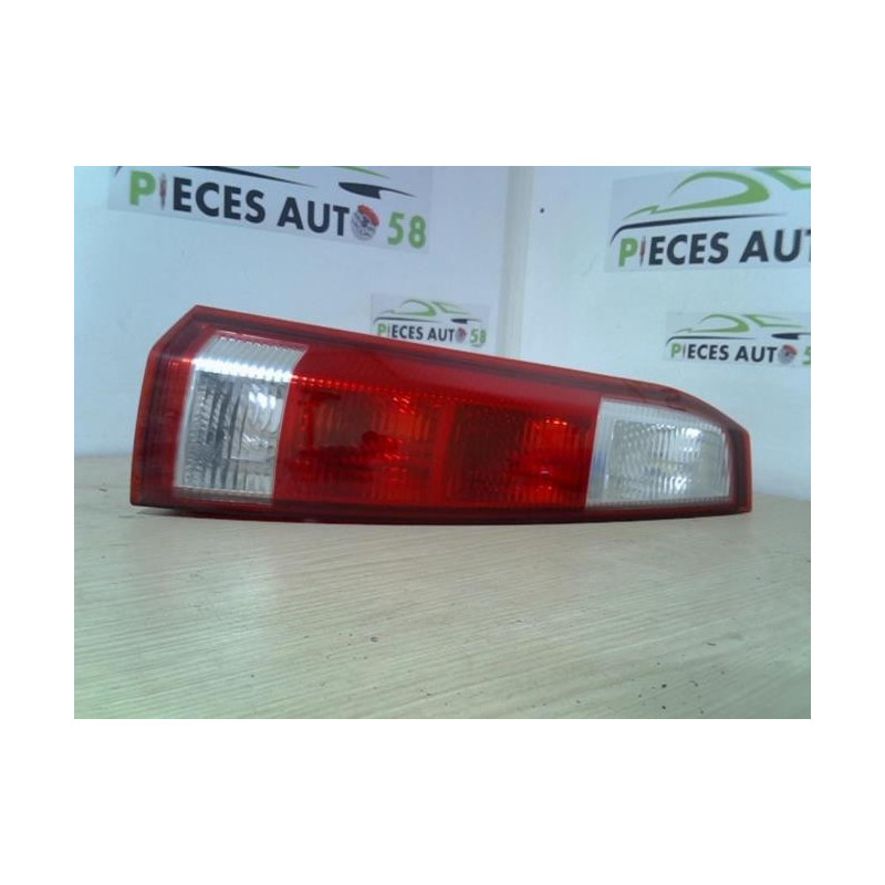 Feu arriere principal gauche (feux) OPEL MERIVA A PHASE 1 d’occasion
