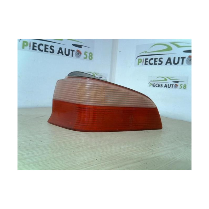 Feu arriere principal gauche (feux) PEUGEOT 106 PHASE 2 d’occasion