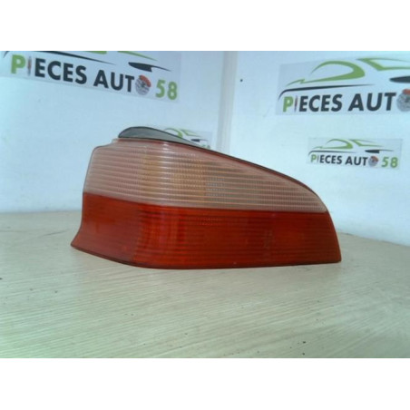 Feu arriere principal gauche (feux) PEUGEOT 106 PHASE 2 d’occasion