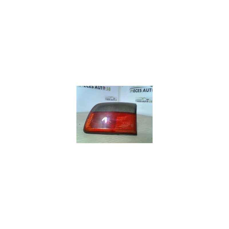 Feu arriere secondaire droit (feux) OPEL 2.5 TD 130 d’occasion