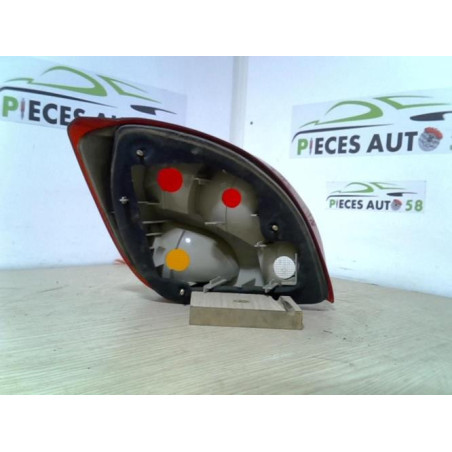 Feu arriere principal droit (feux) FORD  d’occasion