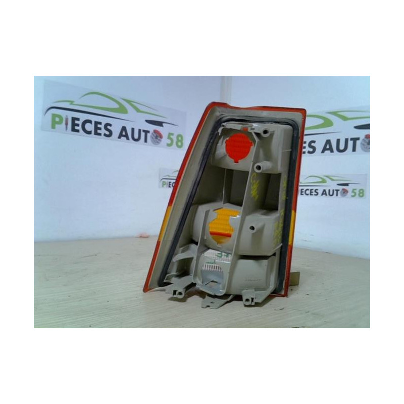 Feu arriere principal droit (feux) OPEL  d’occasion