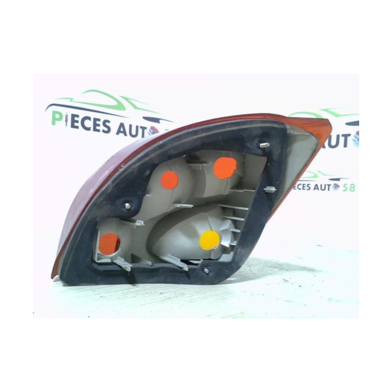 Feu arriere principal gauche (feux) FORD FIESTA 4 PHASE 1 d’occasion