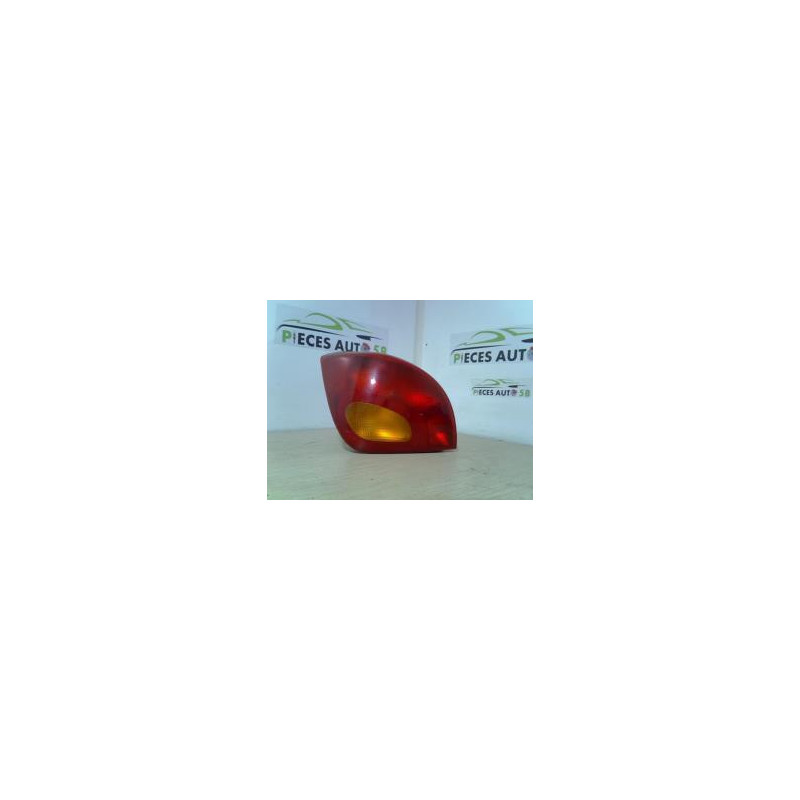 Feu arriere principal gauche (feux) FORD FIESTA 4 PHASE 1 d’occasion