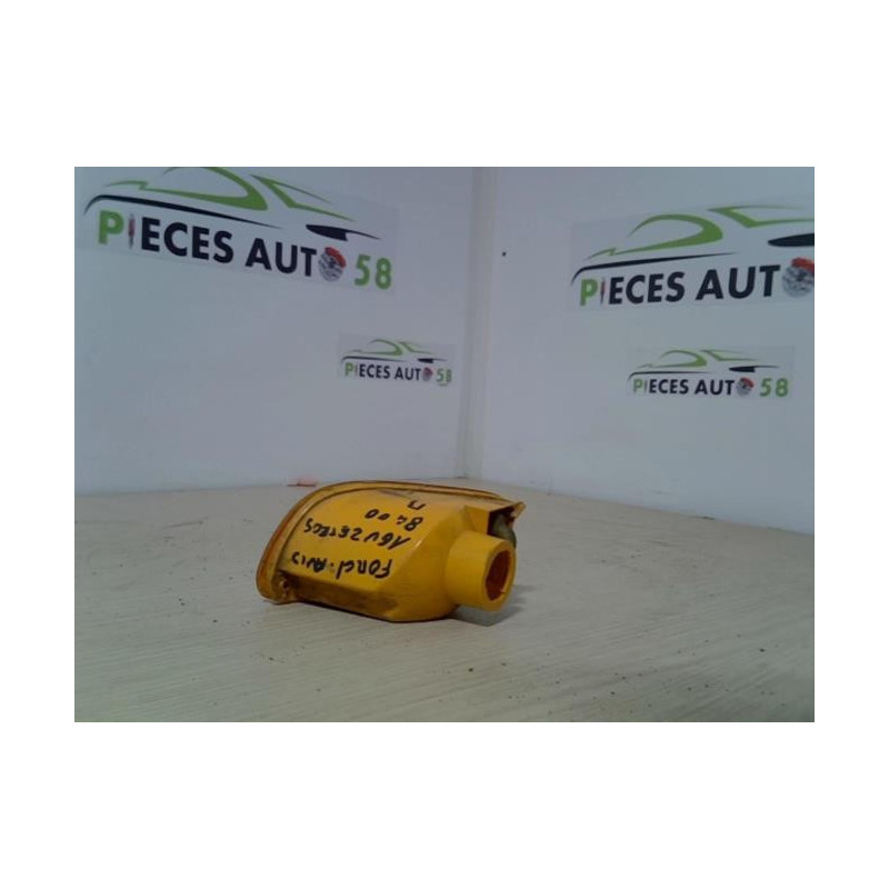 Optique avant secondaire droit (feux)(clignotant) FORD  d’occasion