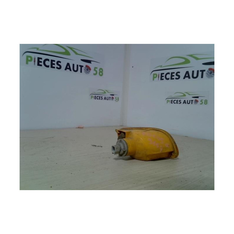 Optique avant secondaire gauche (feux)(clignotant) FORD  d’occasion