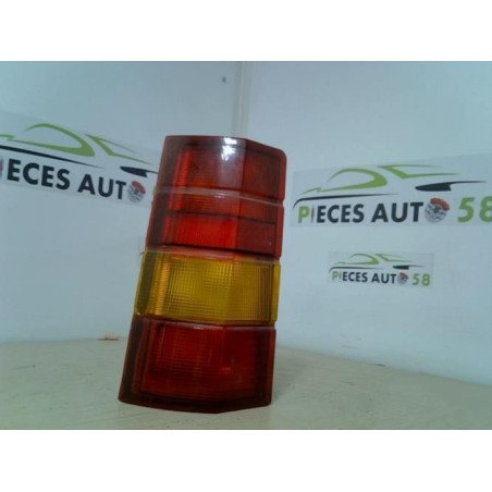 Feu arriere principal gauche (feux) OPEL KADETT E BREAK d’occasion