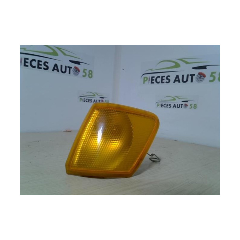 Optique avant secondaire gauche (feux)(clignotant) FORD  d’occasion