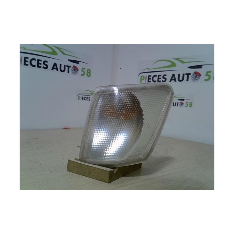 Optique avant secondaire gauche (feux)(clignotant) FORD  d’occasion
