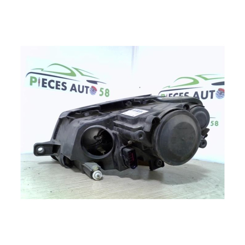 Optique avant principal droit (feux)(phare) VOLKSWAGEN PASSAT 5 d’occasion