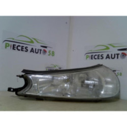 Optique avant principal gauche (feux)(phare) FORD 1.8 TD d’occasion