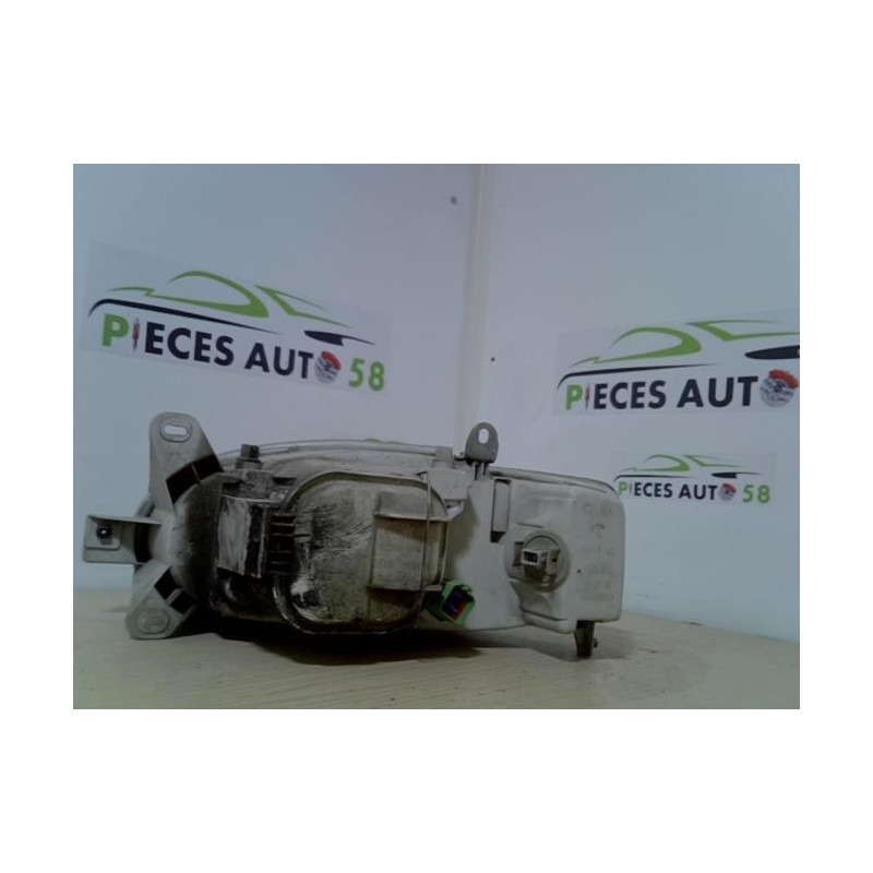 Optique avant principal droit (feux)(phare) FORD  d’occasion