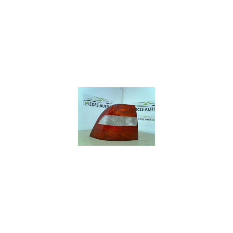 Feu arriere principal gauche (feux) OPEL VECTRA B PHASE 1 d’occasion