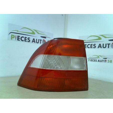 Feu arriere principal gauche (feux) OPEL VECTRA B PHASE 1 d’occasion