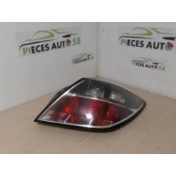 Feu arriere principal droit (feux) OPEL ASTRA H GTC PHASE 1 d’occasion