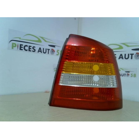 Feu arriere principal droit (feux) OPEL  d’occasion