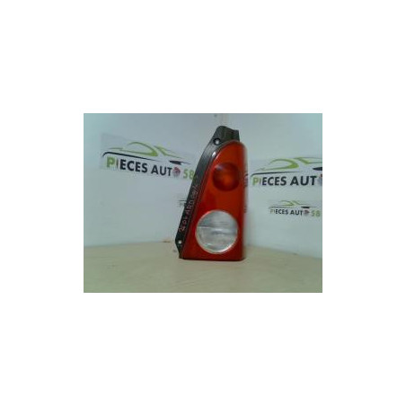 Feu arriere principal droit (feux) OPEL AGILA A d’occasion