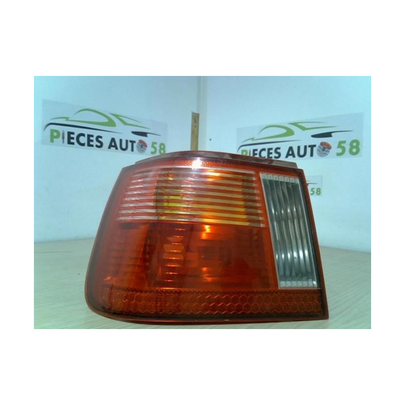 Feu arriere principal gauche (feux) SEAT IBIZA 2 PHASE 3 d’occasion