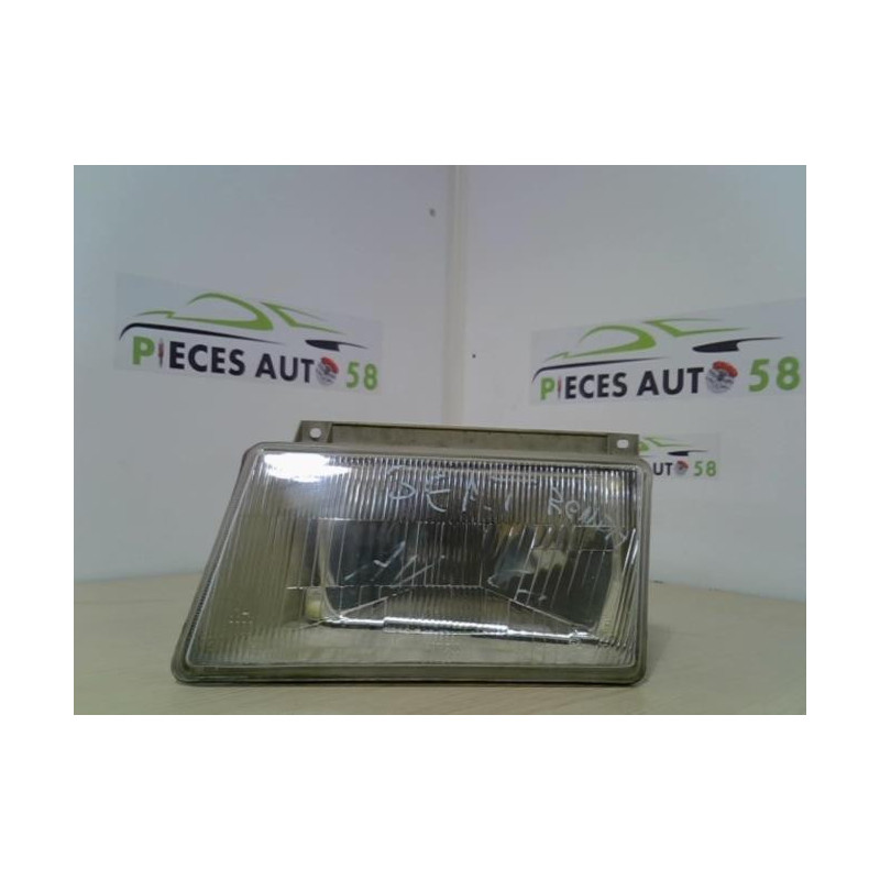 Optique avant principal gauche (feux)(phare) SEAT  d’occasion