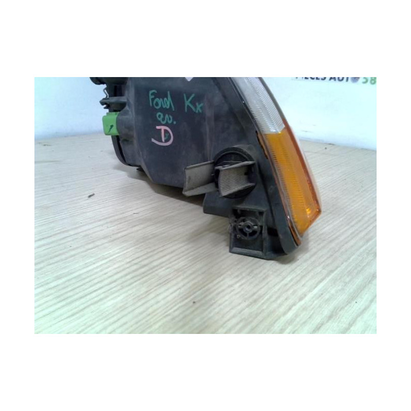Optique avant principal gauche (feux)(phare) FORD  d’occasion